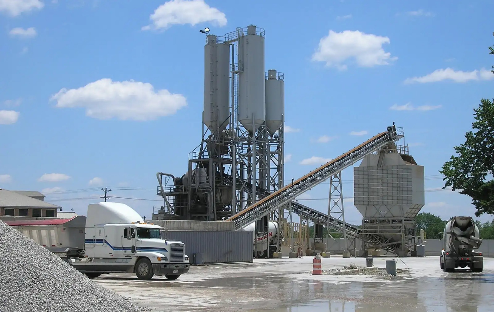 MOBİL BETON SANTRALLERİ